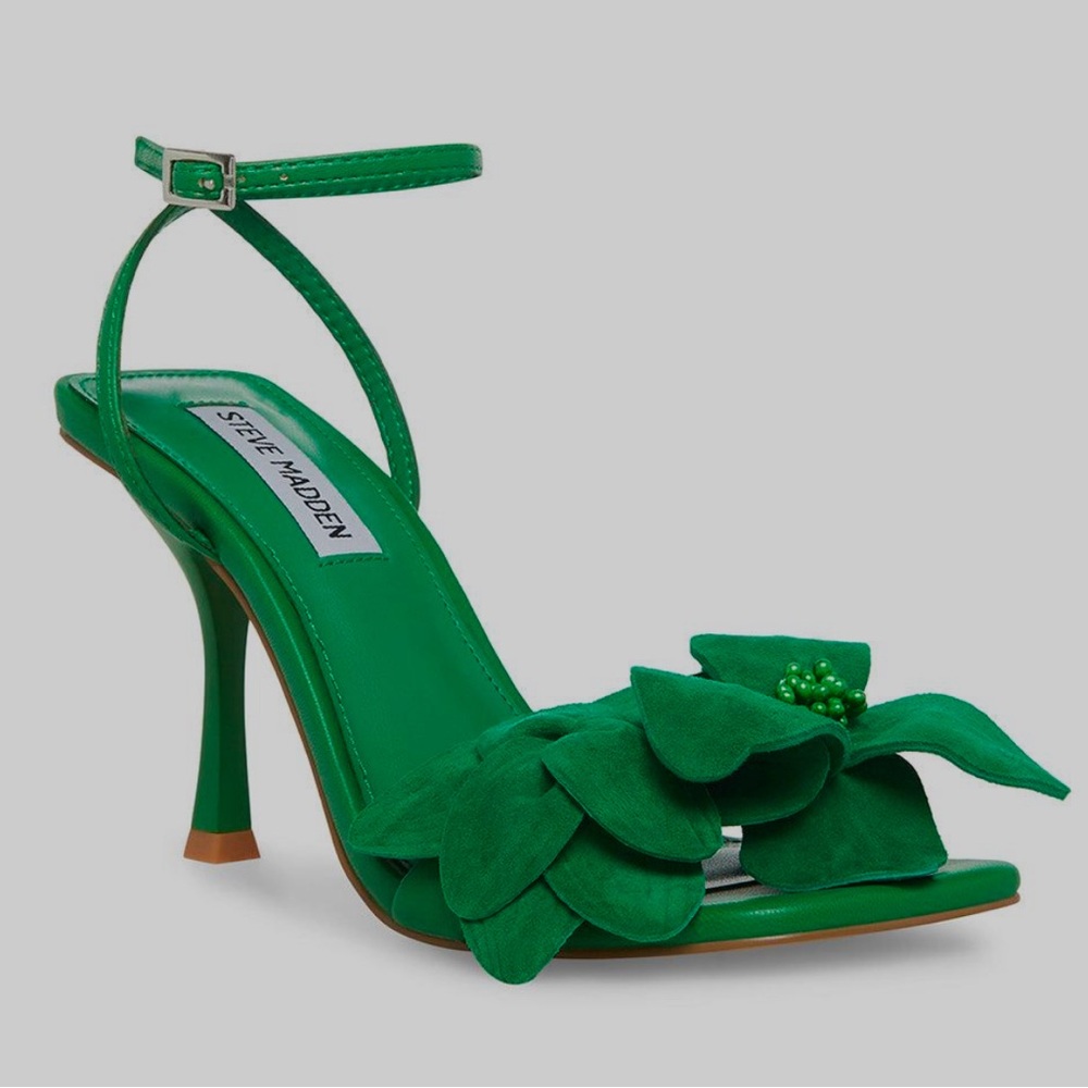 Steve Madden Amani heels.
